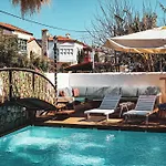 Отель B House 5*